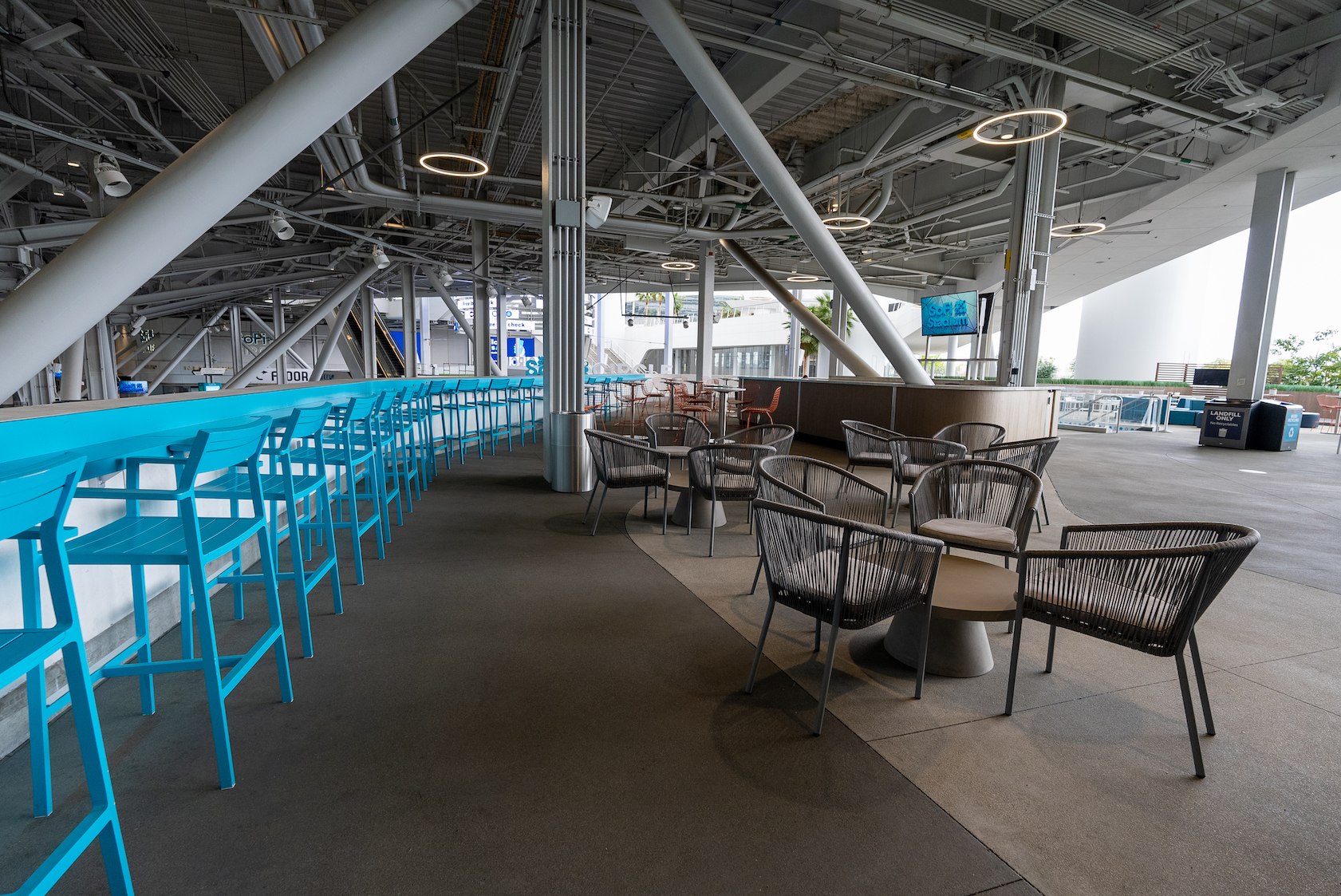 SoFi Members Lounge